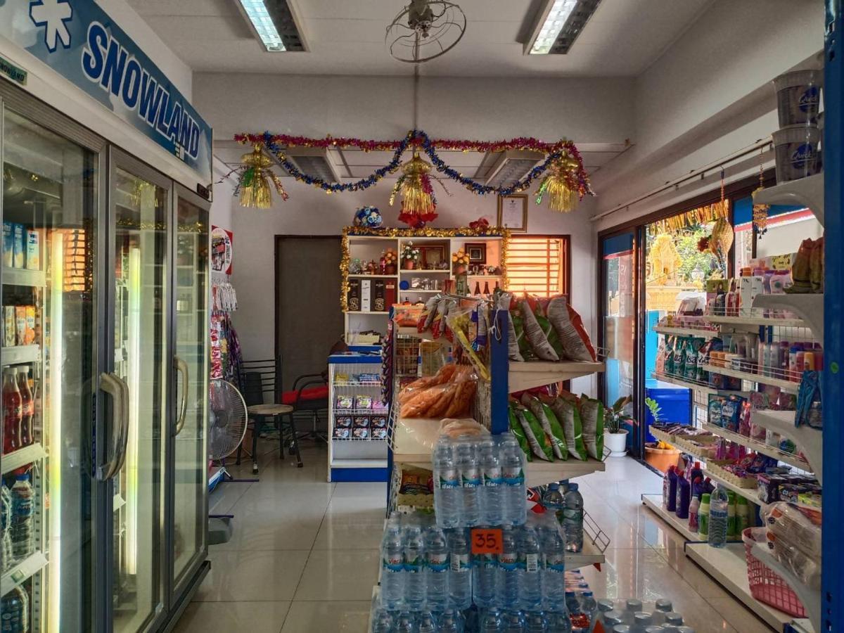 Апартаменты โสดาอพาร์ทเม้นท์​ Ban Lam Phak Kut Экстерьер фото